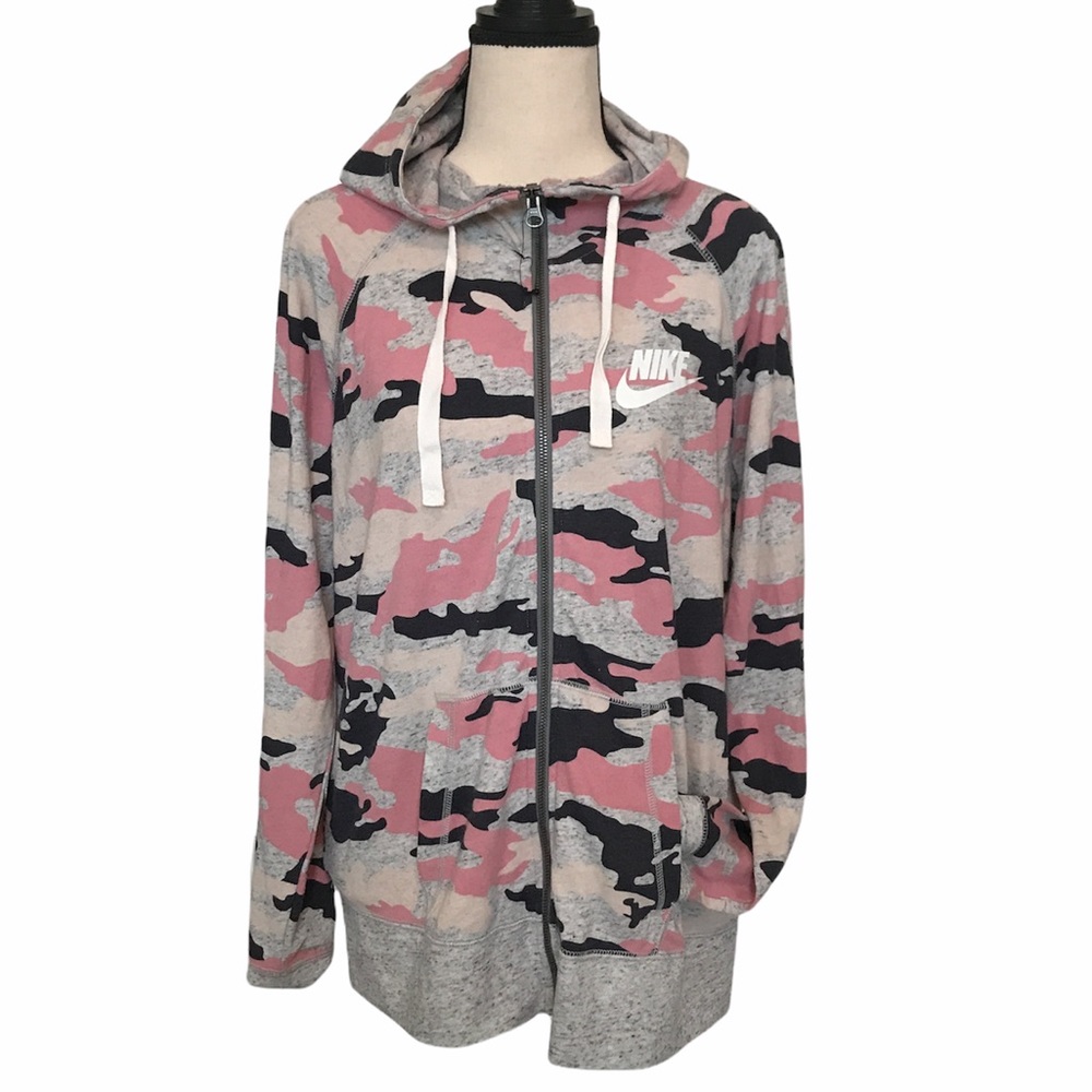 Nike |  organic cotton camo hoodie Sz L